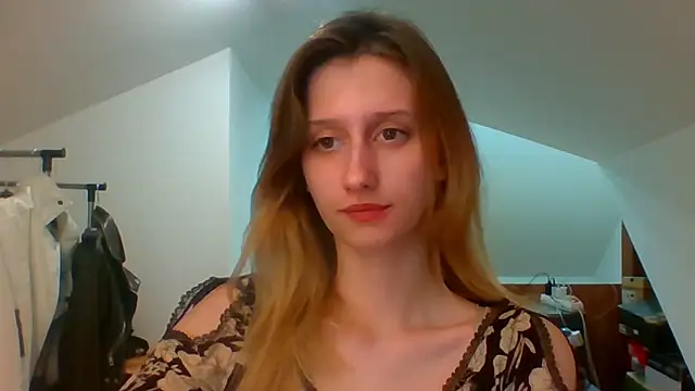 LUNA delight online show from 24, 1, 2025