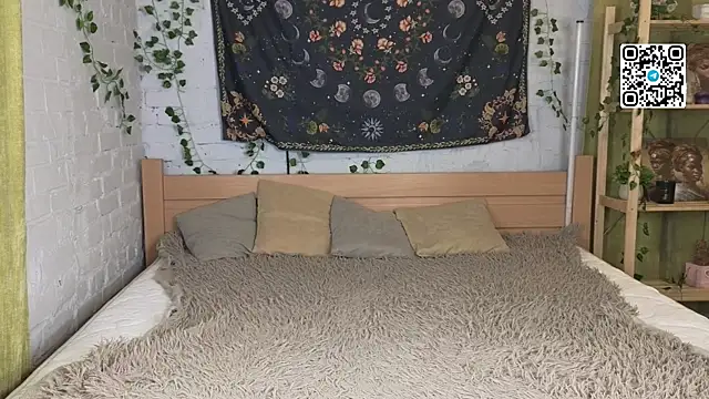 Snapshot of Ron_Vils chatting on 11, 9, 2025 Ron Vils online show from 11, 9, 2025