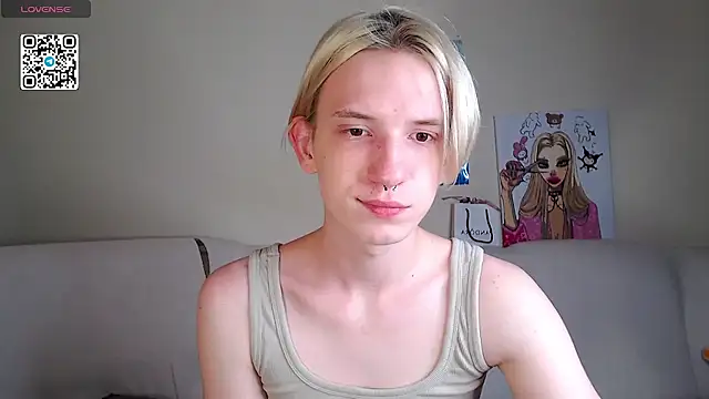 Snapshot of Ron_Vils chatting on 1, 10, 2025 Ron Vils online show from 1, 10, 2025