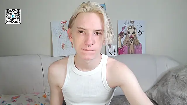 Snapshot of Ron_Vils chatting on 10, 10, 2025 Ron Vils online show from 10, 10, 2025