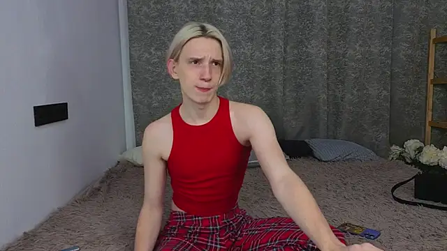 Snapshot of Ron_Vils chatting on 9, 11, 2025 Ron Vils online show from 9, 11, 2025