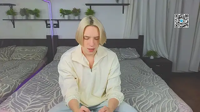 Snapshot of Ron_Vils chatting on 11, 11, 2025 Ron Vils online show from 11, 11, 2025