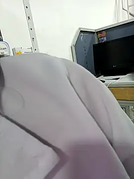 Megan jennerr online show from 19, 3, 2025