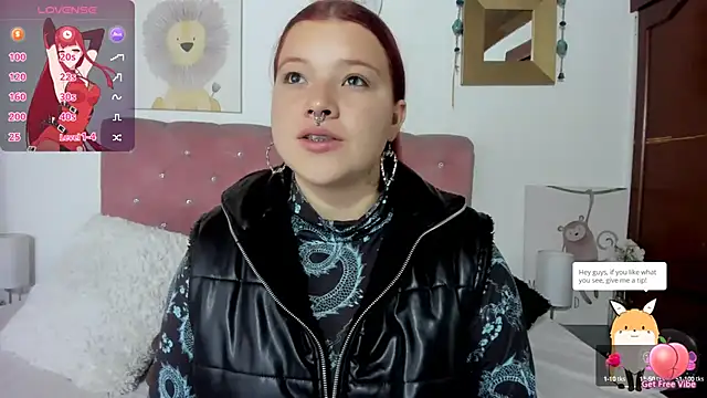 CelessteRedds online show from 5, 3, 2025