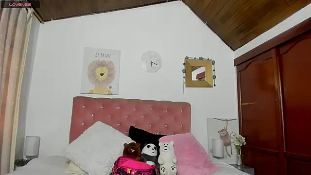 CelessteRedds online show from 13, 3, 2025