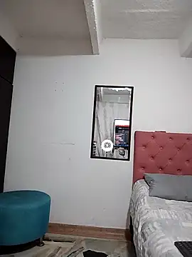 Venus-Wood online show from 7, 4, 2026