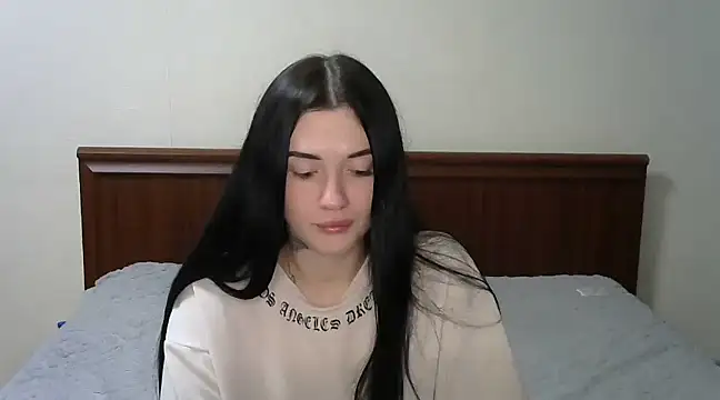 Liana diva online show from 25, 1, 2025