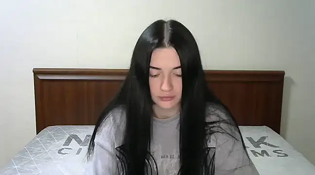 Liana diva online show from 22, 3, 2025