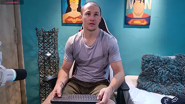 AxelFairchaild online show from 23, 1, 2025