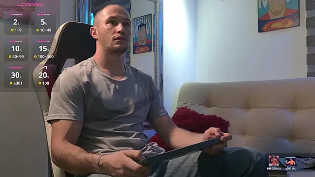 Snapshot of AxelFairchaild chatting on 14, 6, 2026 AxelFairchaild online show from 14, 6, 2026