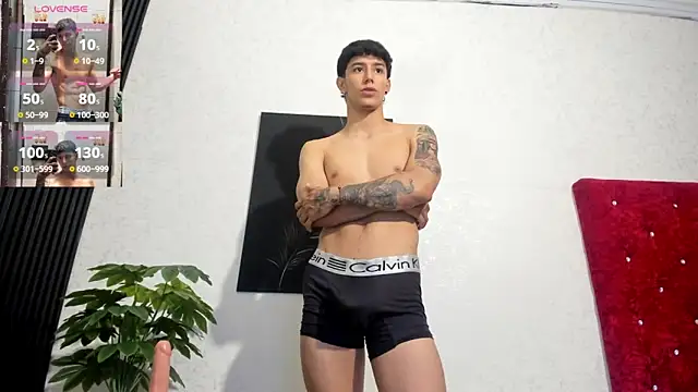 Snapshot of Cristopher23_ chatting on 9, 2, 2025 Cristopher23 online show from 9, 2, 2025