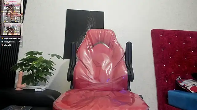 Snapshot of Cristopher23_ chatting on 13, 2, 2025 Cristopher23 online show from 13, 2, 2025