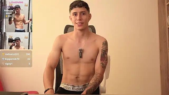 Snapshot of Cristopher23_ chatting on 21, 9, 2025 Cristopher23 online show from 21, 9, 2025