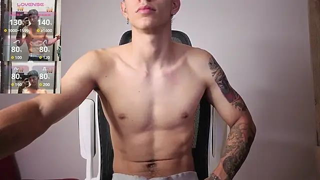 Snapshot of Cristopher23_ chatting on 26, 9, 2025 Cristopher23 online show from 26, 9, 2025