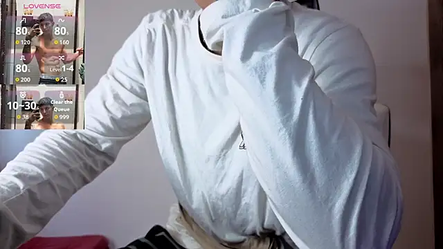 Snapshot of Cristopher23_ chatting on 10, 11, 2025 Cristopher23 online show from 10, 11, 2025