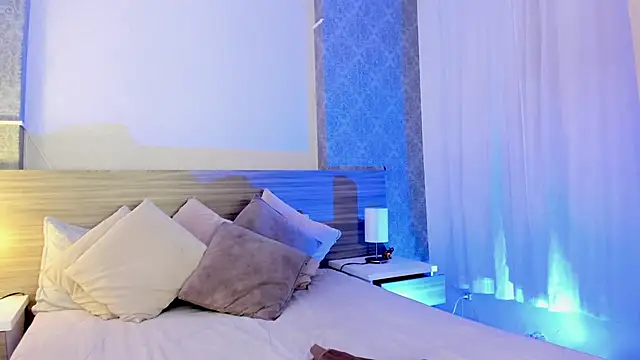 Mistyca online show from 4, 11, 2025