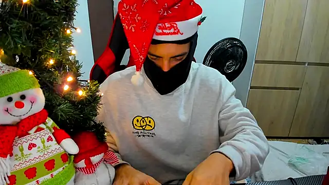 Calihotcaliente277 online show from 22, 12, 2024