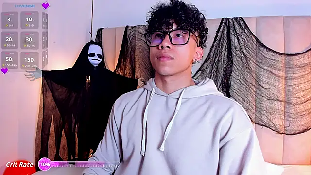 AkazaBoy  online show from 31, 10, 2025