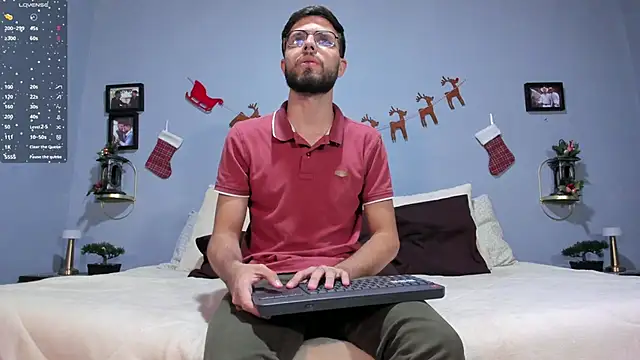 ETHAN ADAM online show from 21, 12, 2024