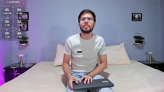 ETHAN ADAM online show from 21, 1, 2025