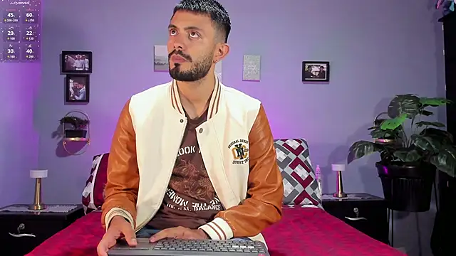 ETHAN ADAM online show from 4, 2, 2025