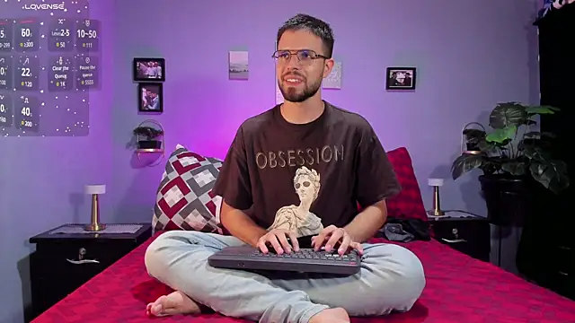 ETHAN ADAM online show from 8, 2, 2025