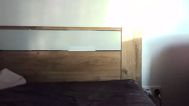 Snapshot of Ahotkittyxxx chatting on 15, 12, 2025 Ahotkittyxxx online show from 15, 12, 2025