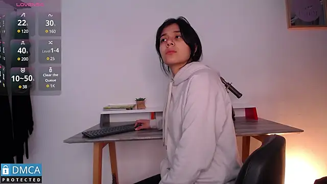 Snapshot of floriamANDjazmin chatting on 6, 2, 2025 floriamANDjazmin online show from 6, 2, 2025