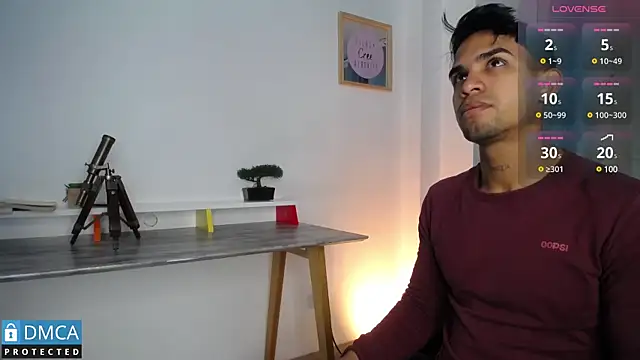 Snapshot of floriamANDjazmin chatting on 8, 2, 2025 floriamANDjazmin online show from 8, 2, 2025