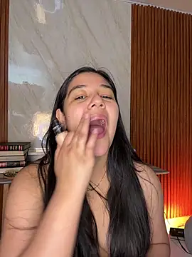 floriamANDjazmin online show from 18, 5, 2026