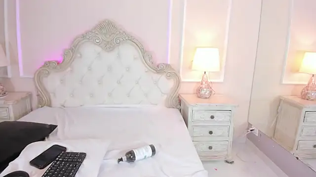 SamanthaPierce online show from 23, 11, 2025