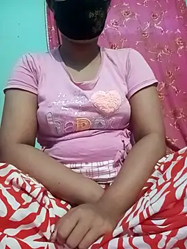 Snapshot of Sumi-roy chatting on 5, 10, 2025 Sumi-roy online show from 5, 10, 2025