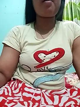 Snapshot of Sumi-roy chatting on 8, 11, 2025 Sumi-roy online show from 8, 11, 2025