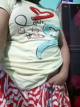 Snapshot of Sumi-roy chatting on 30, 11, 2025 Sumi-roy online show from 30, 11, 2025