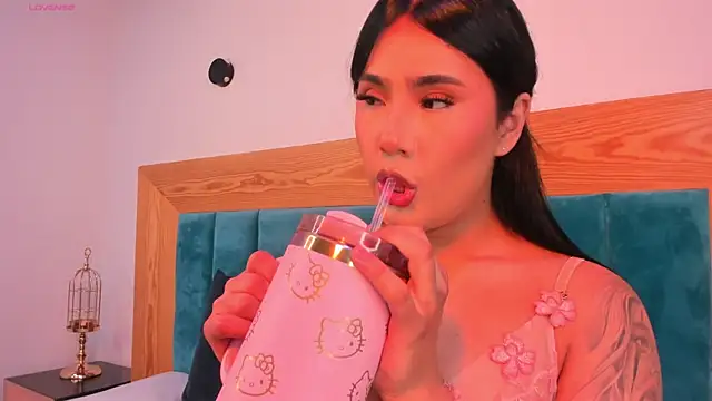 AssQueen18 online show from 27, 9, 2025