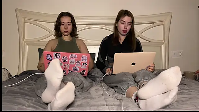 misswishh  online show from 11, 2, 2025