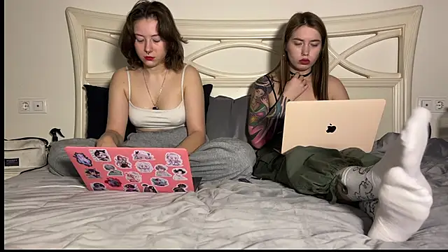 misswishh  online show from 14, 2, 2025