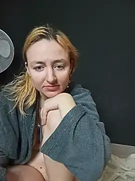Sexy-Milf-Big online show from 17, 12, 2024