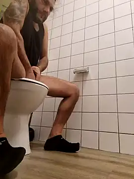 Snapshot of Cem-aus-Nrw-Krefeld chatting on 31, 12, 2024 Cem-aus-Nrw-Krefeld online show from 31, 12, 2024