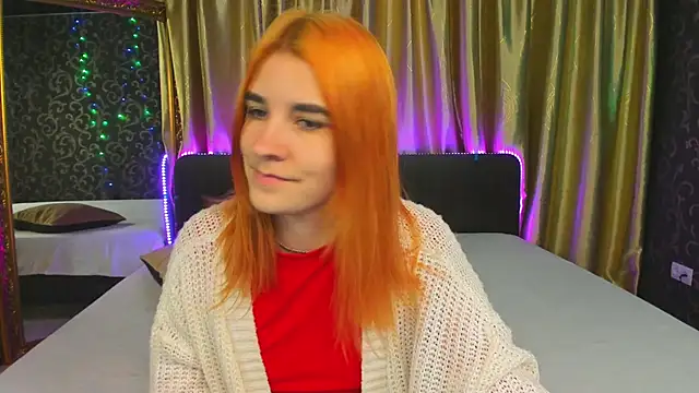 Snapshot of _Polly_Love_ chatting on 9, 12, 2024 Polly Love online show from 9, 12, 2024