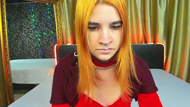 Snapshot of _Polly_Love_ chatting on 11, 12, 2024 Polly Love online show from 11, 12, 2024