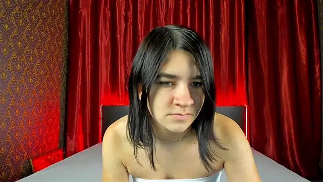 Snapshot of _Polly_Love_ chatting on 3, 10, 2025 Polly Love online show from 3, 10, 2025