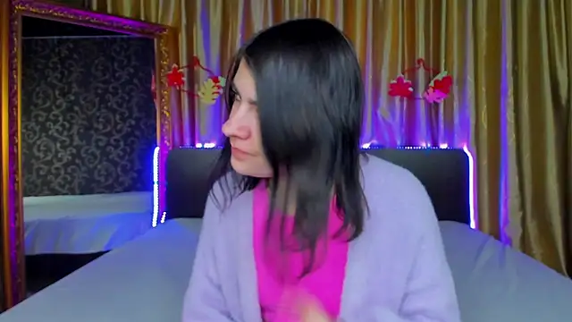 Snapshot of _Polly_Love_ chatting on 26, 11, 2025 Polly Love online show from 26, 11, 2025