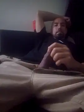 Snapshot of nakedtony81 chatting on 18, 3, 2026 nakedtony81 online show from 18, 3, 2026