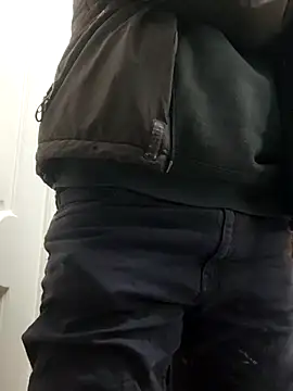 Xxxasrty online show from 7, 1, 2026