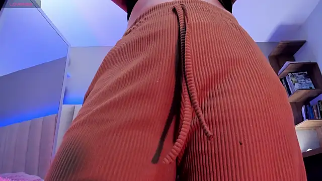 Megan mooree  online show from 19, 2, 2025