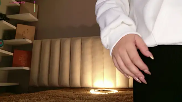 Megan mooree  online show from 14, 2, 2026