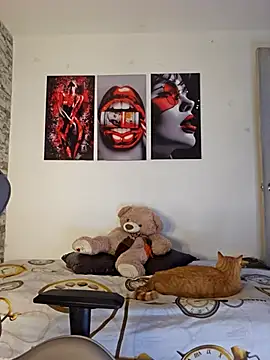 Snapshot of Antonella2_m chatting on 25, 11, 2025 Antonella2 m online show from 25, 11, 2025