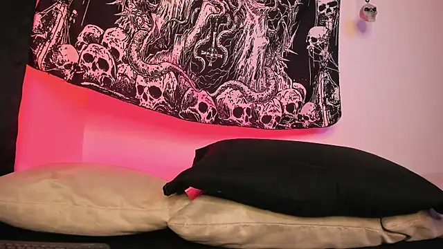 Agnes jones  online show from 16, 4, 2026