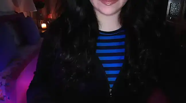 CronacaErotica online show from 19, 1, 2025